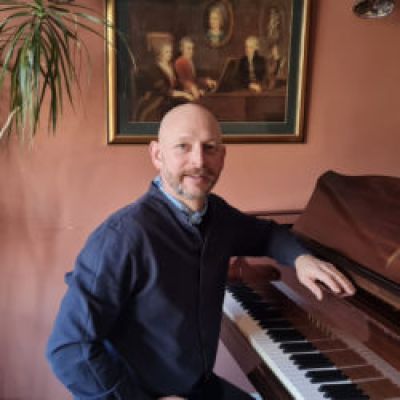 Steve Gebbett Piano Tutor GYA Norwich profile pic